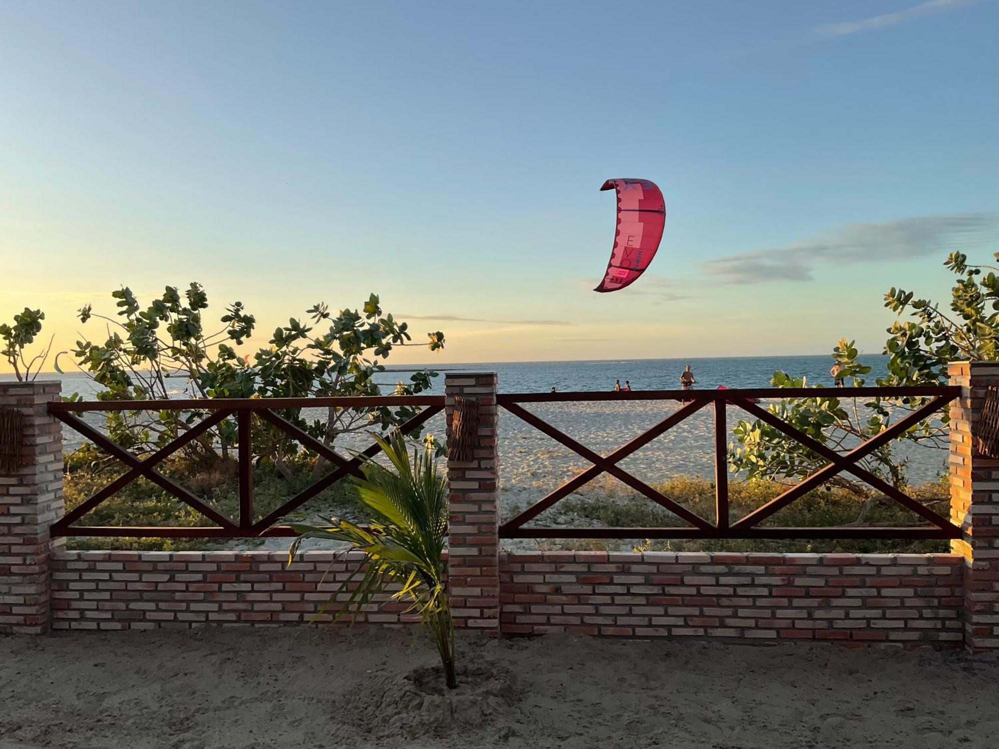 Beach House - Suite 2 - Na Praia -Beachfront Barra Grande  Exteriör bild